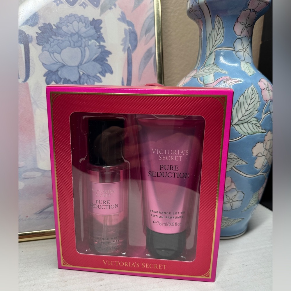 Victoria Secret Pure Seduction set